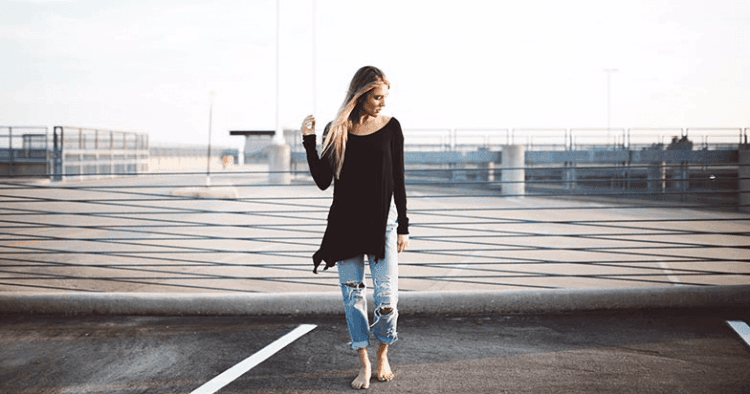 Je suis une femme forte et je ne tolère plus ces choses.