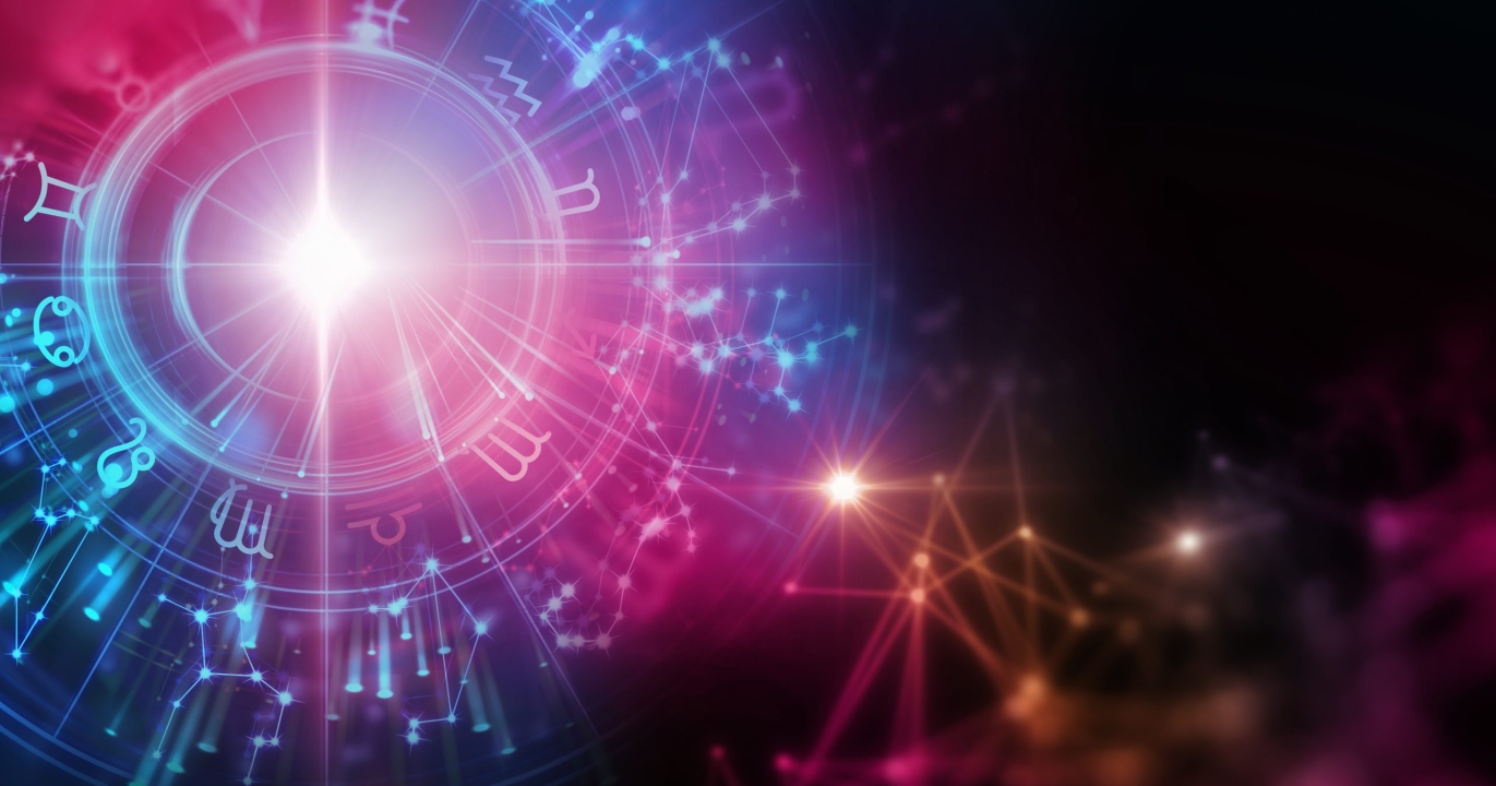 Les 7 Signes du Zodiaque qui Seront les Plus Affectés par la Pleine Lune Rose d’Avril 2025