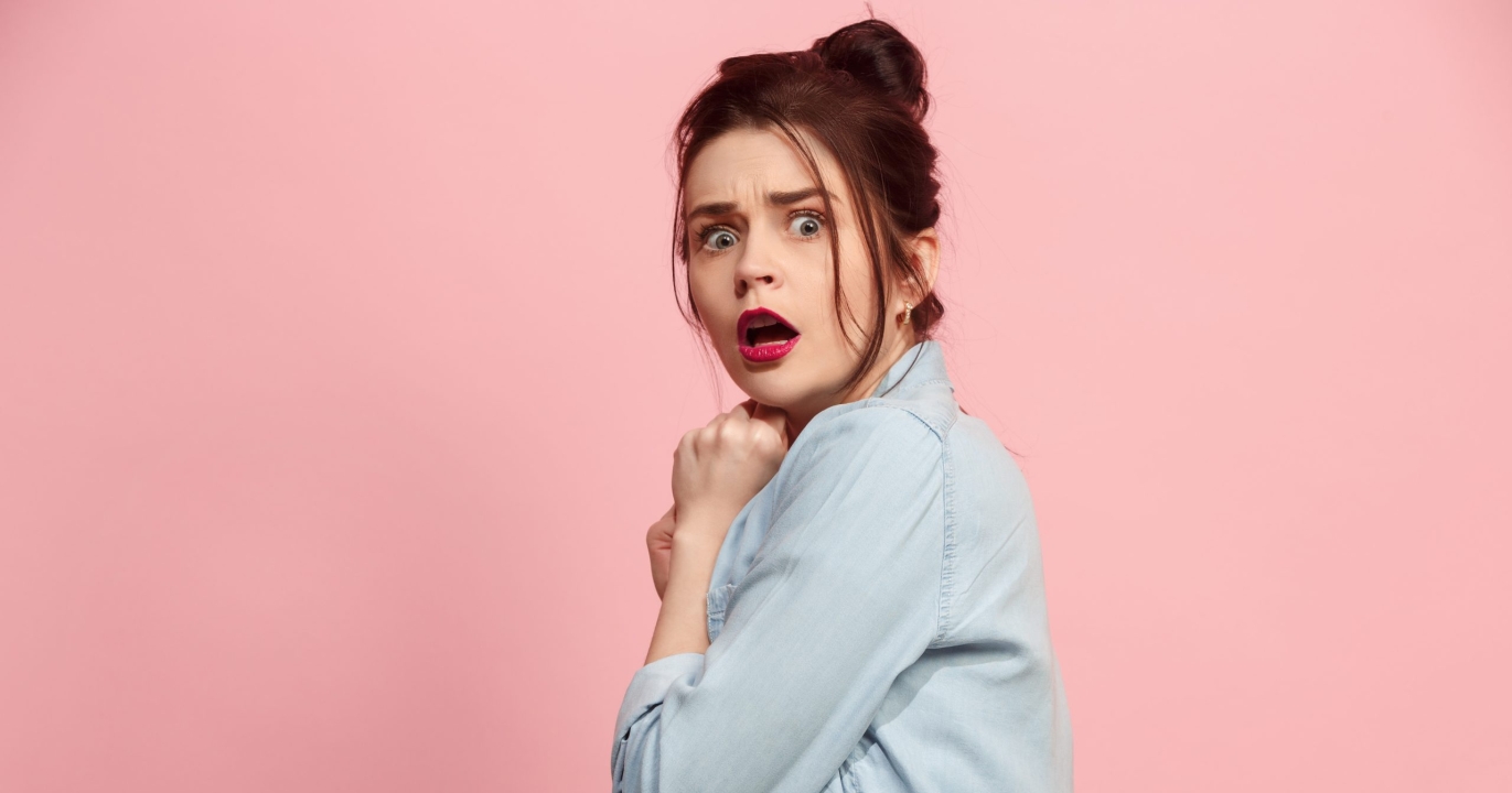 9 phrases courantes de violence verbale et leur impact émotionnel