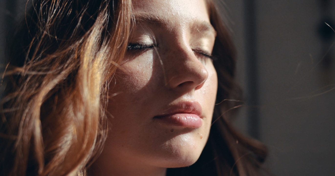 Une nouvelle étude révèle que les femmes peuvent savoir si elles apprécient quelqu’un uniquement grâce à son odeur