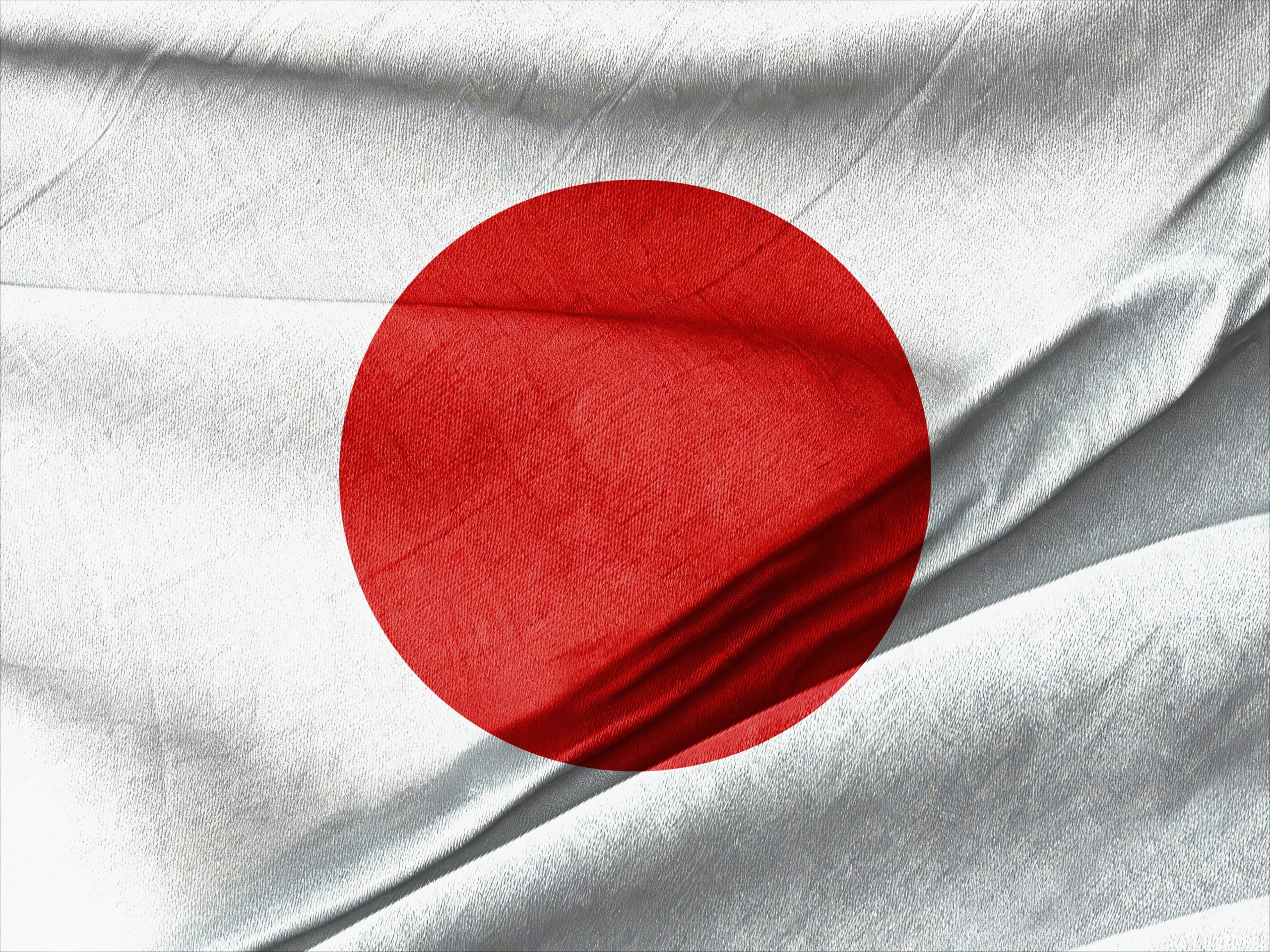Les écoliers japonais nettoient leurs salles de classe : la tradition qui fascine le monde