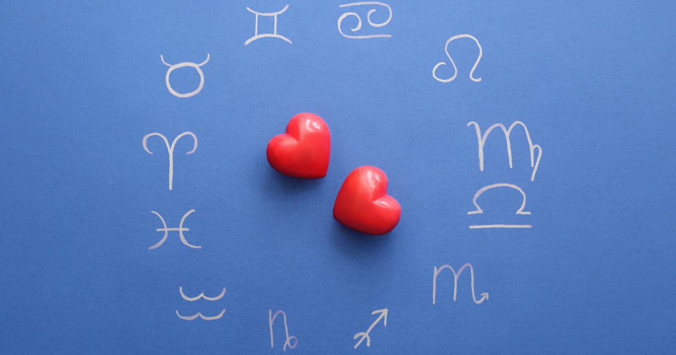 Les 7 Signes du Zodiaque LES PLUS chanceux en Amour de Mai 2025