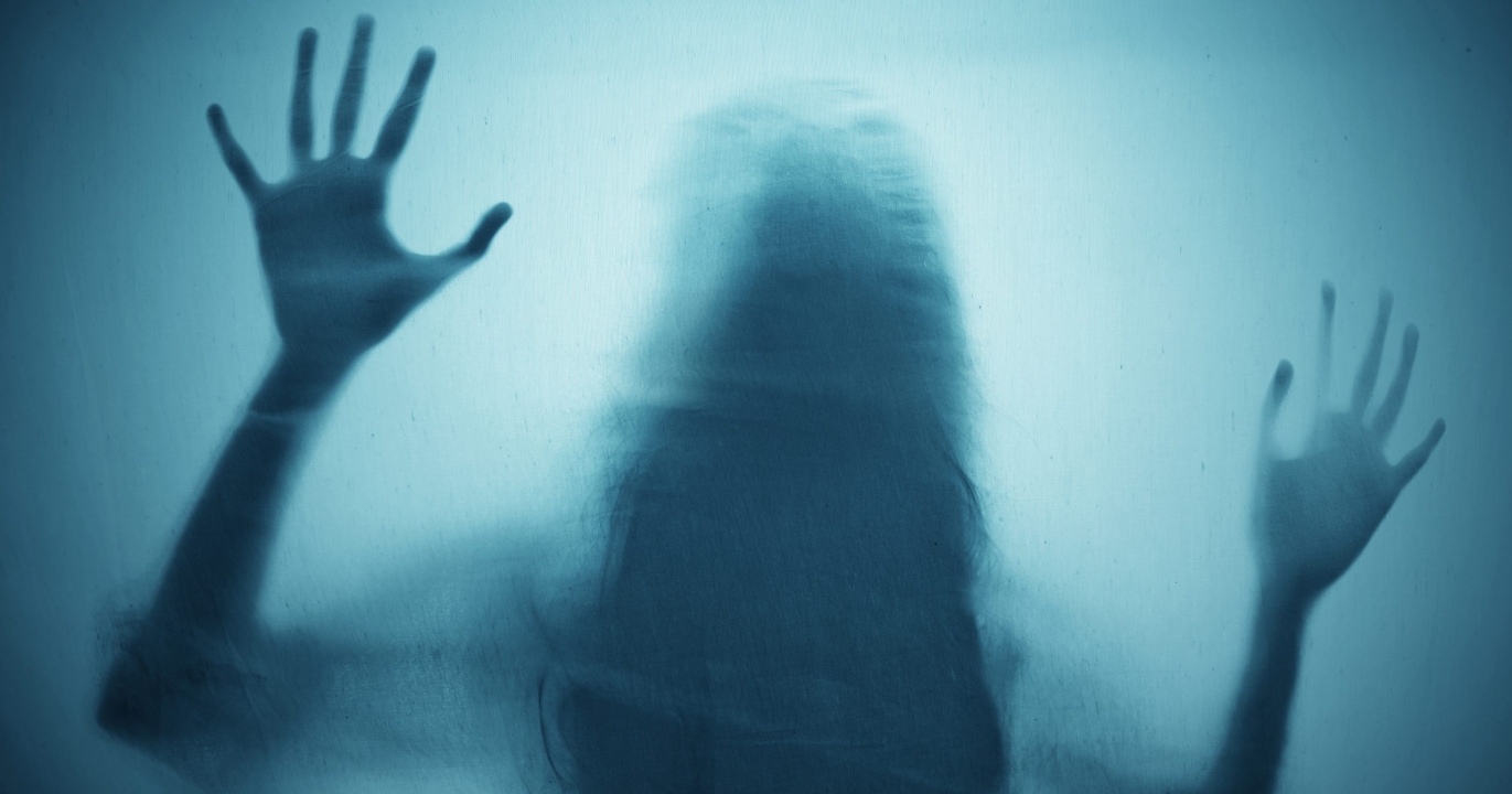 Fantômes, visions et mystères : la vérité derrière les apparitions qui hantent notre quotidien