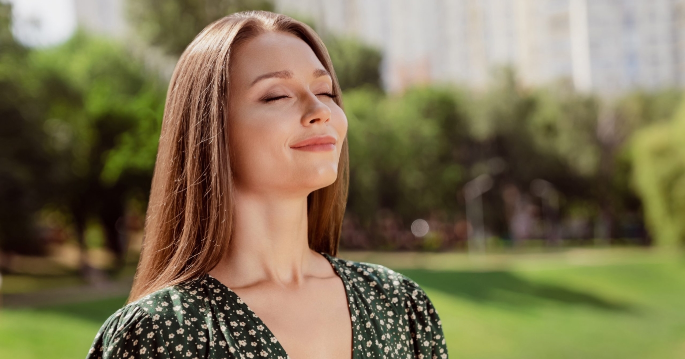 Les femmes jugent leurs futures amies grâce à l’odeur dès la première rencontre !