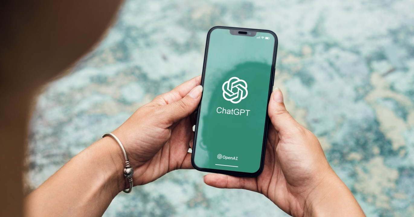 ChatGPT Trop Gentil ? Quand l’IA Devient Dangereusement Complaisante !