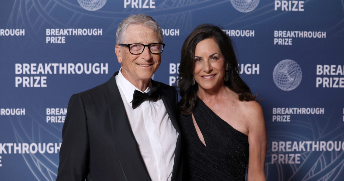 Bill Gates choque le monde : Il donne sa fortune et critique Elon Musk !