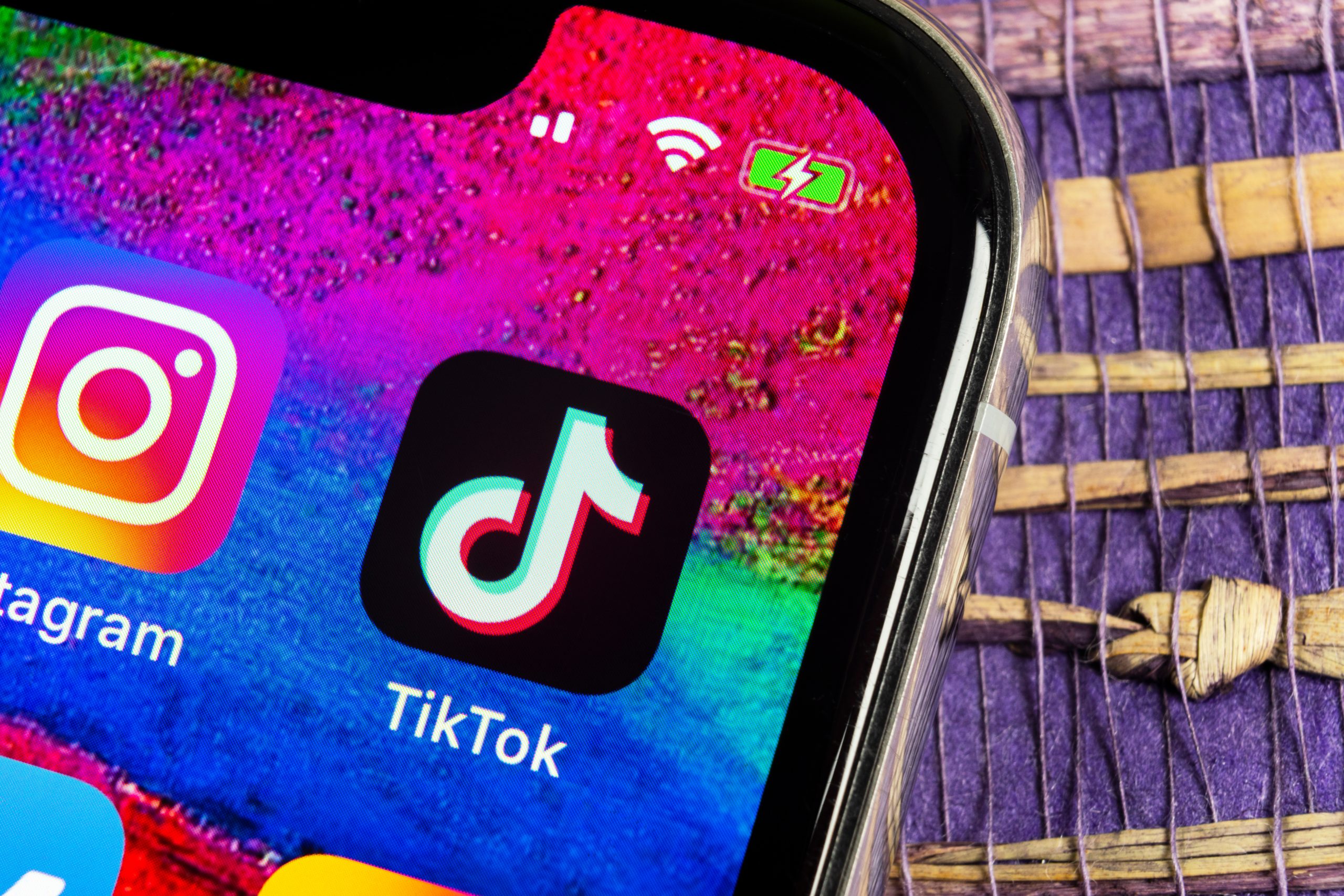 Scénarios de l’après-TikTok : interdiction, contournements et incertitudes