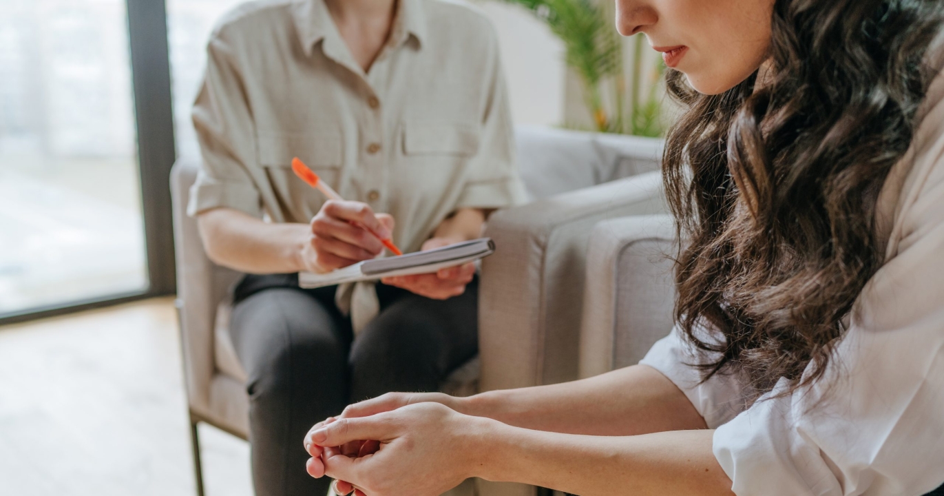 La santé mentale en 2025 en France : l’urgence d’un sursaut collectif face à la tempête invisible