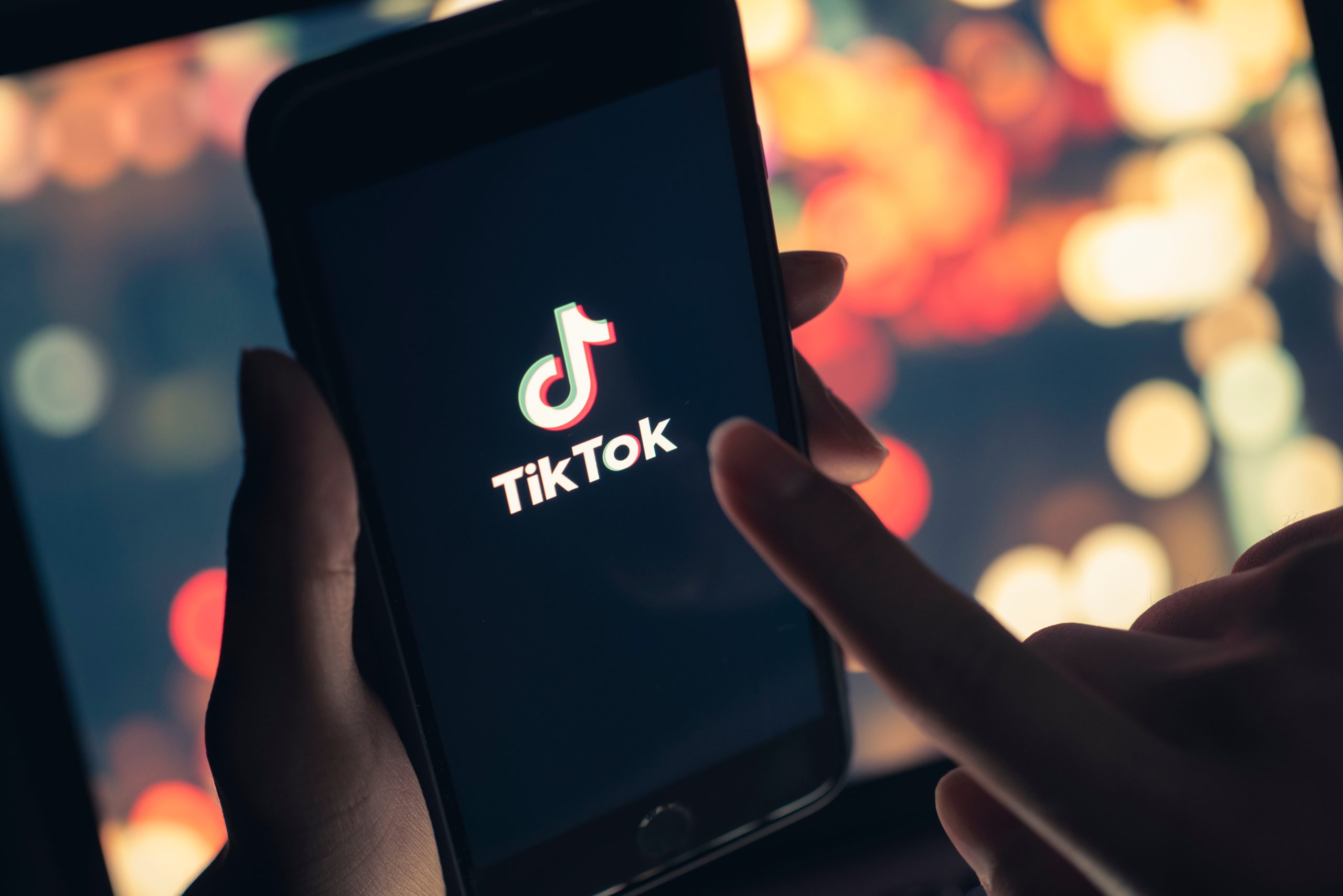 Conclusion : TikTok, symbole d’un monde numérique sous tension