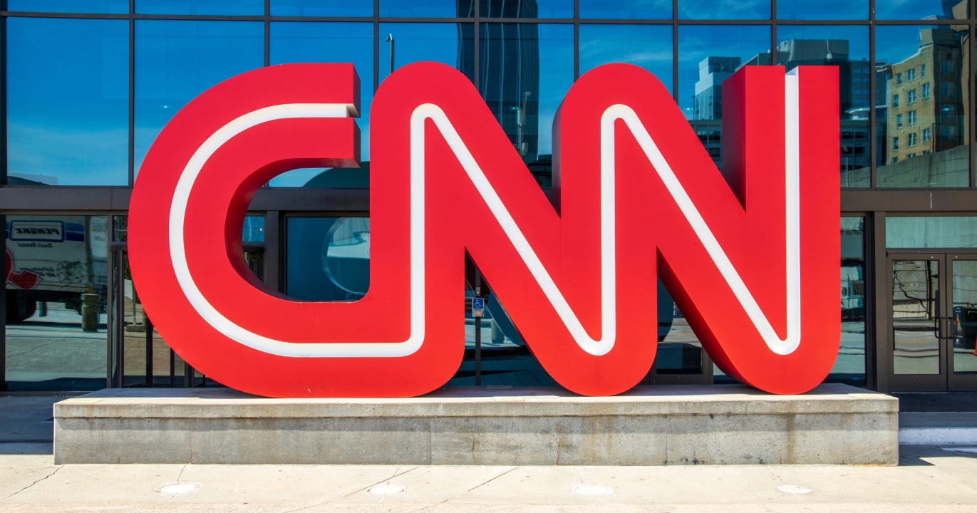 Trump exige la tête d’une journaliste, CNN riposte et défend la journaliste de la plus belle façons !