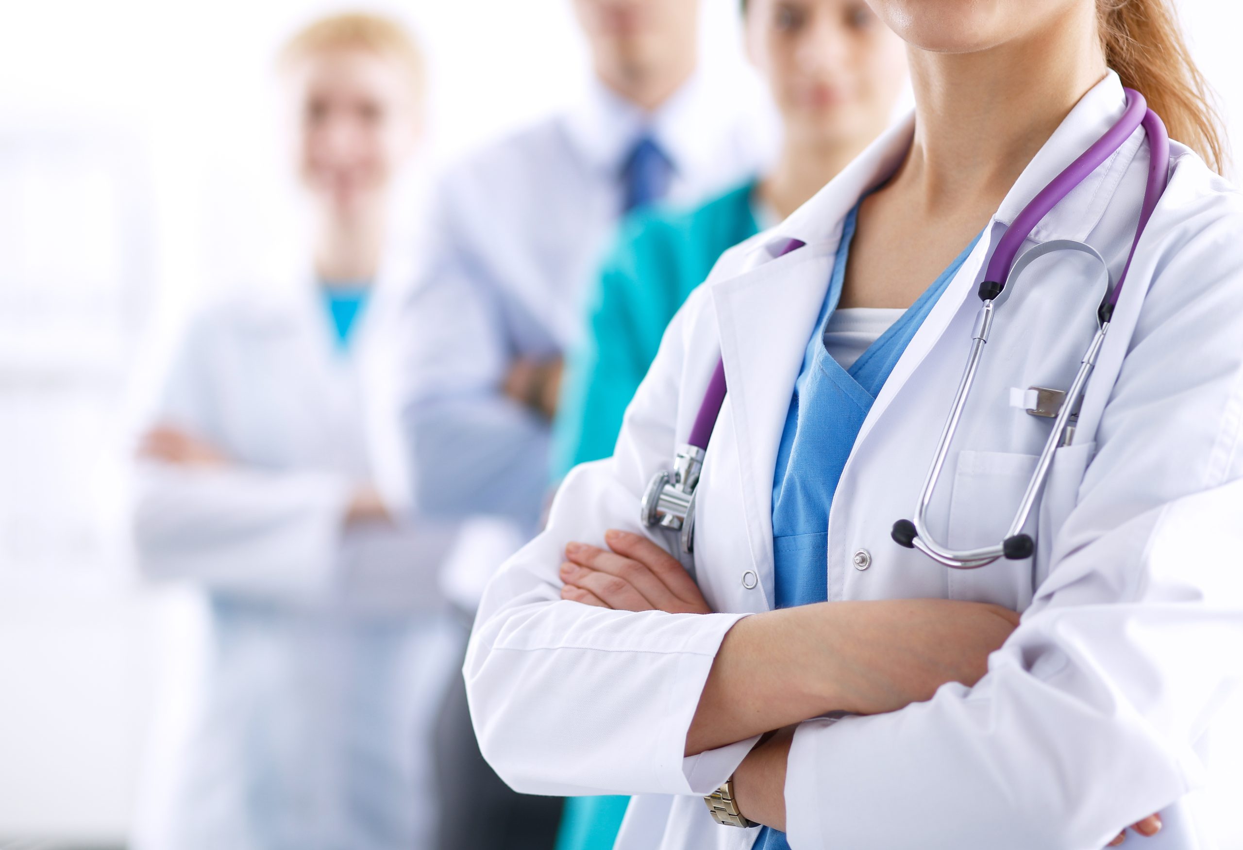 Gestion de l’urgence : staff médical, mesures de précaution, résilience présidentielle
