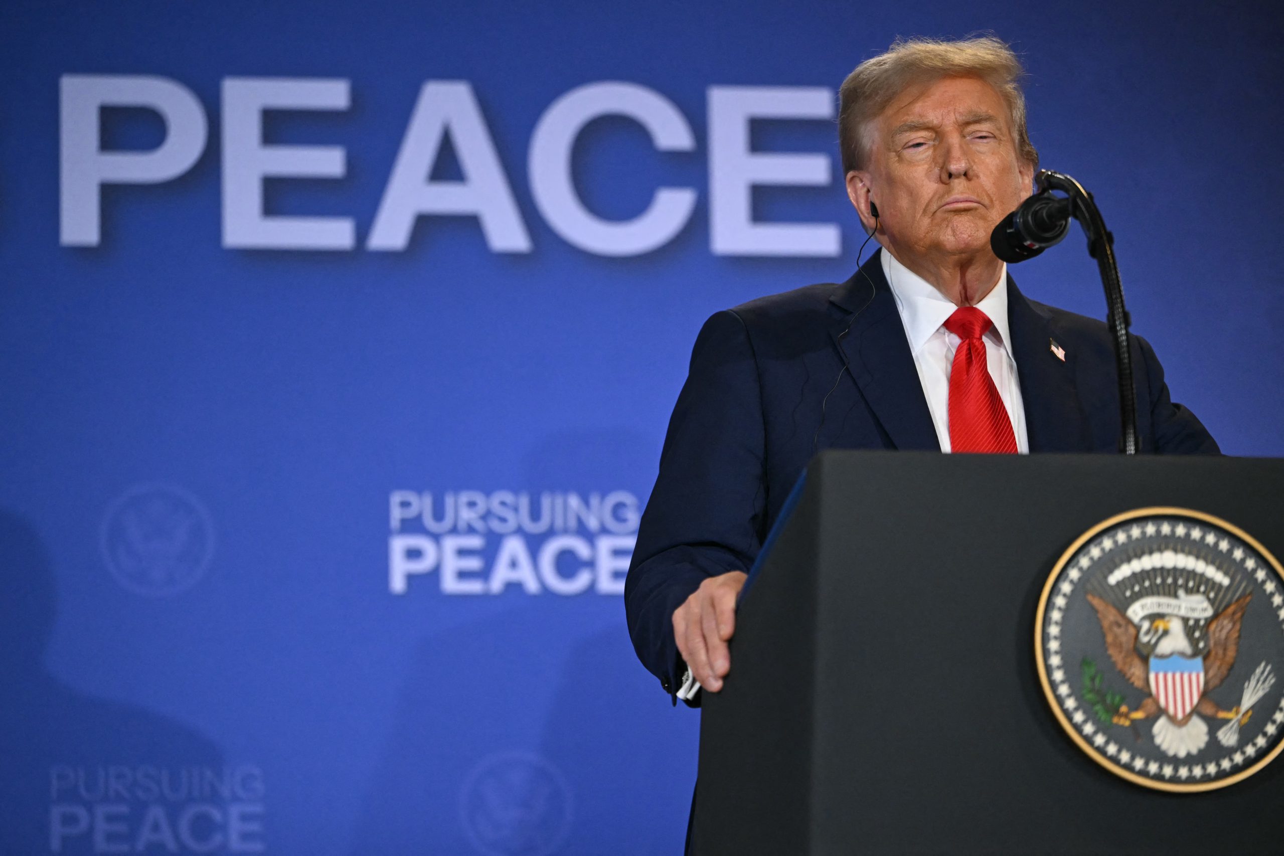 L’entente Trump-Poutine : paix promise, pièges sous la surface