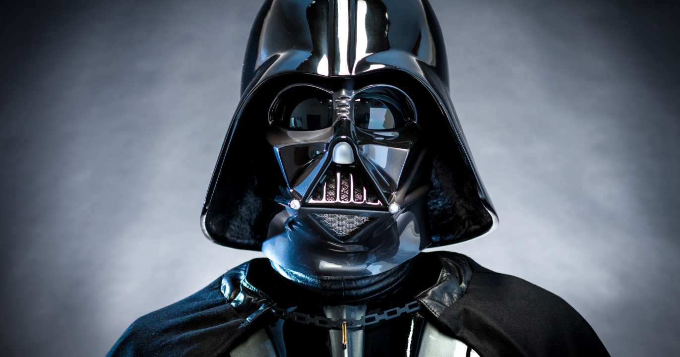 Le sabre de Dark Vador sous le marteau : quand la folie des enchères rend la galaxie dingue