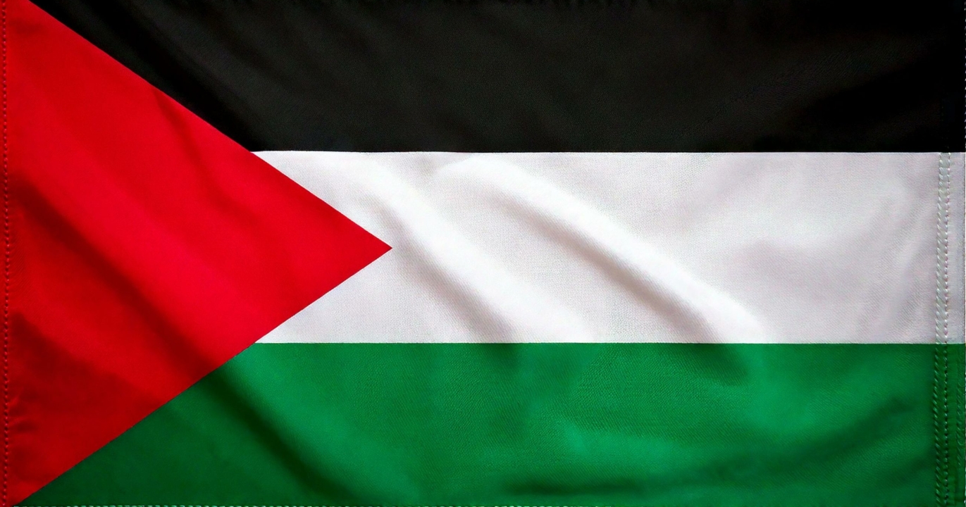 Otages, horreur et manipulation : Trump s’emporte contre la vidéo du Hamas, la planète vacille