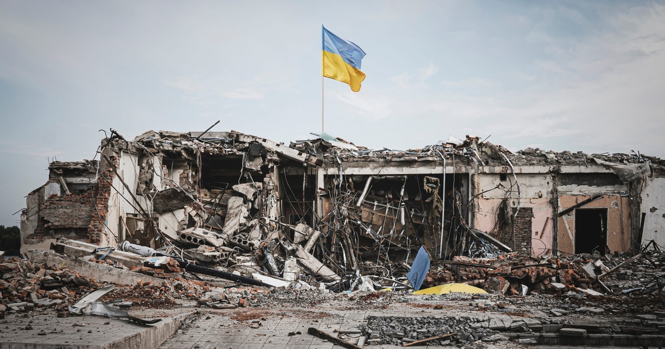 L’Alaska fait oublier les tombes : quand la diplomatie piétine la mémoire des sacrifiés russes et ukrainiens