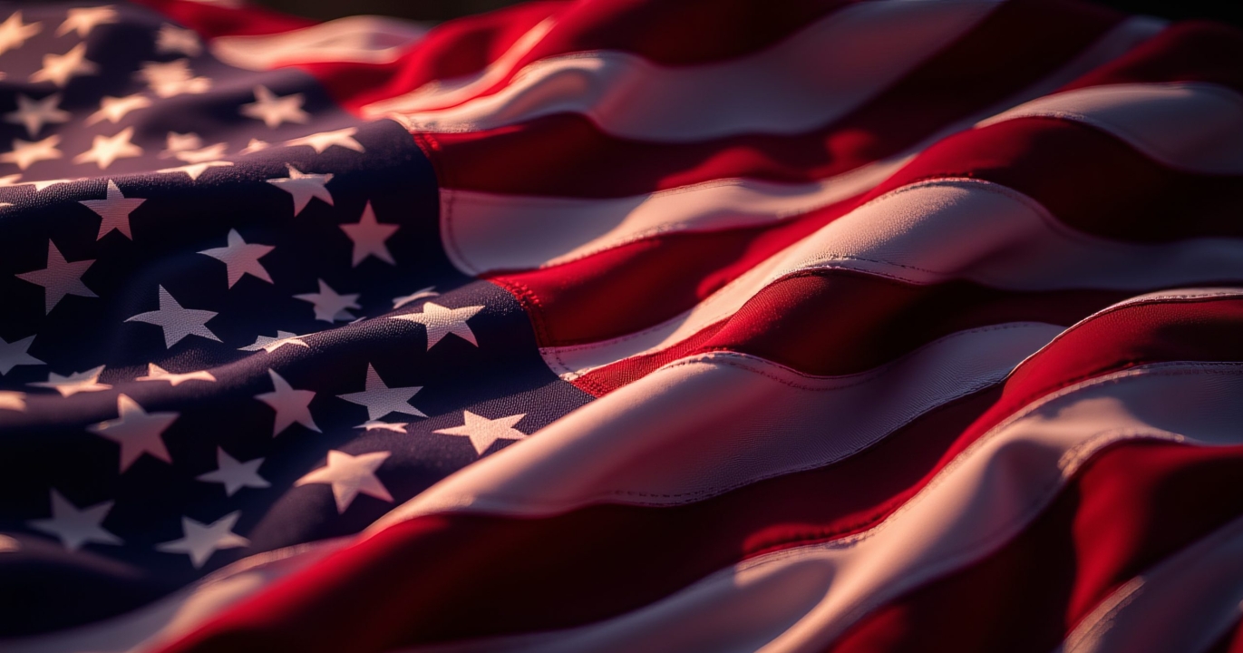 Le QAnon Shaman frappe Trump : 40 000 milliards ou l&#039;Amérique sombre dans la folie totale