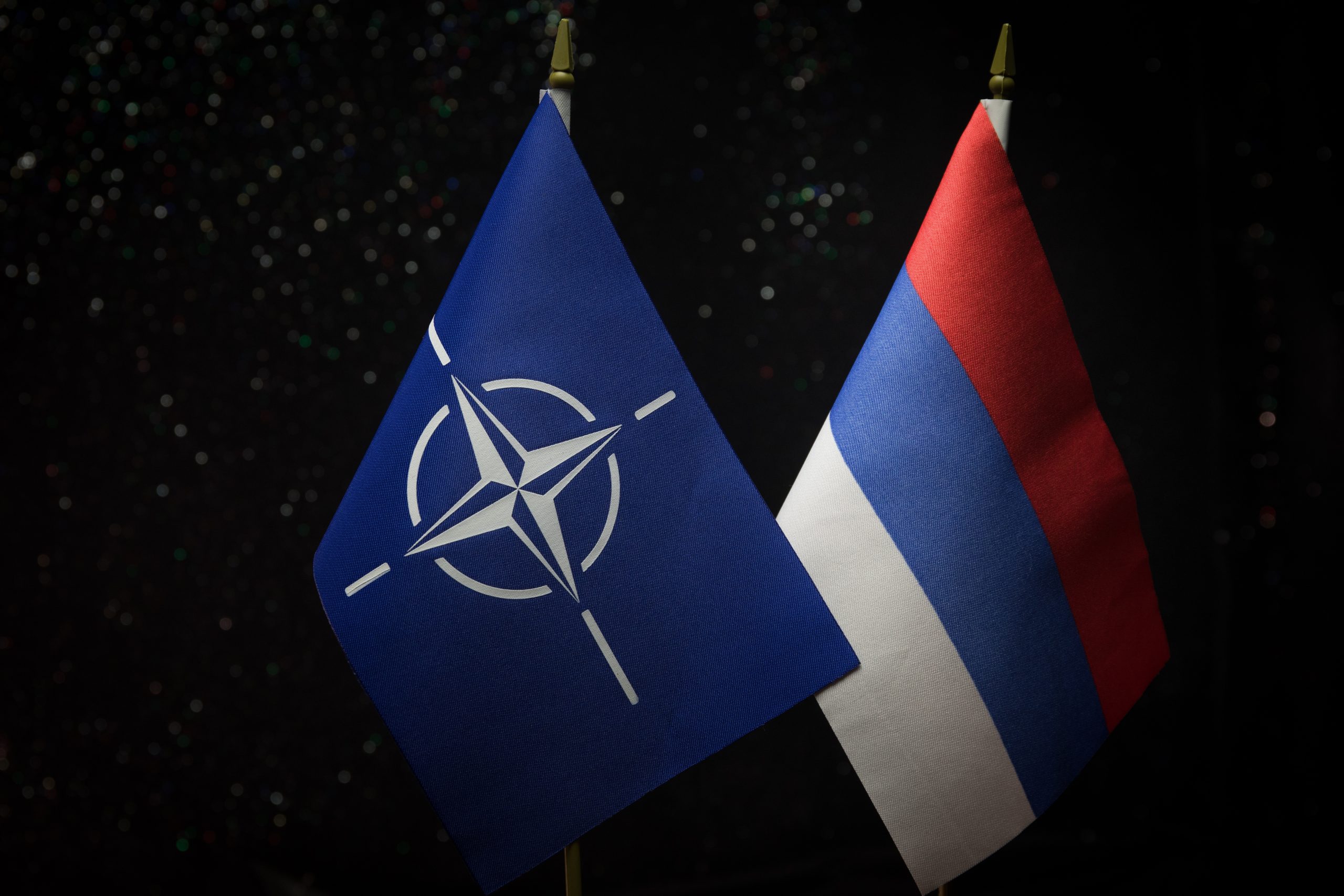 “Si l’OTAN abat un avion russe, ce sera la guerre” : le bras de fer que l’Europe redoutait vient de commencer