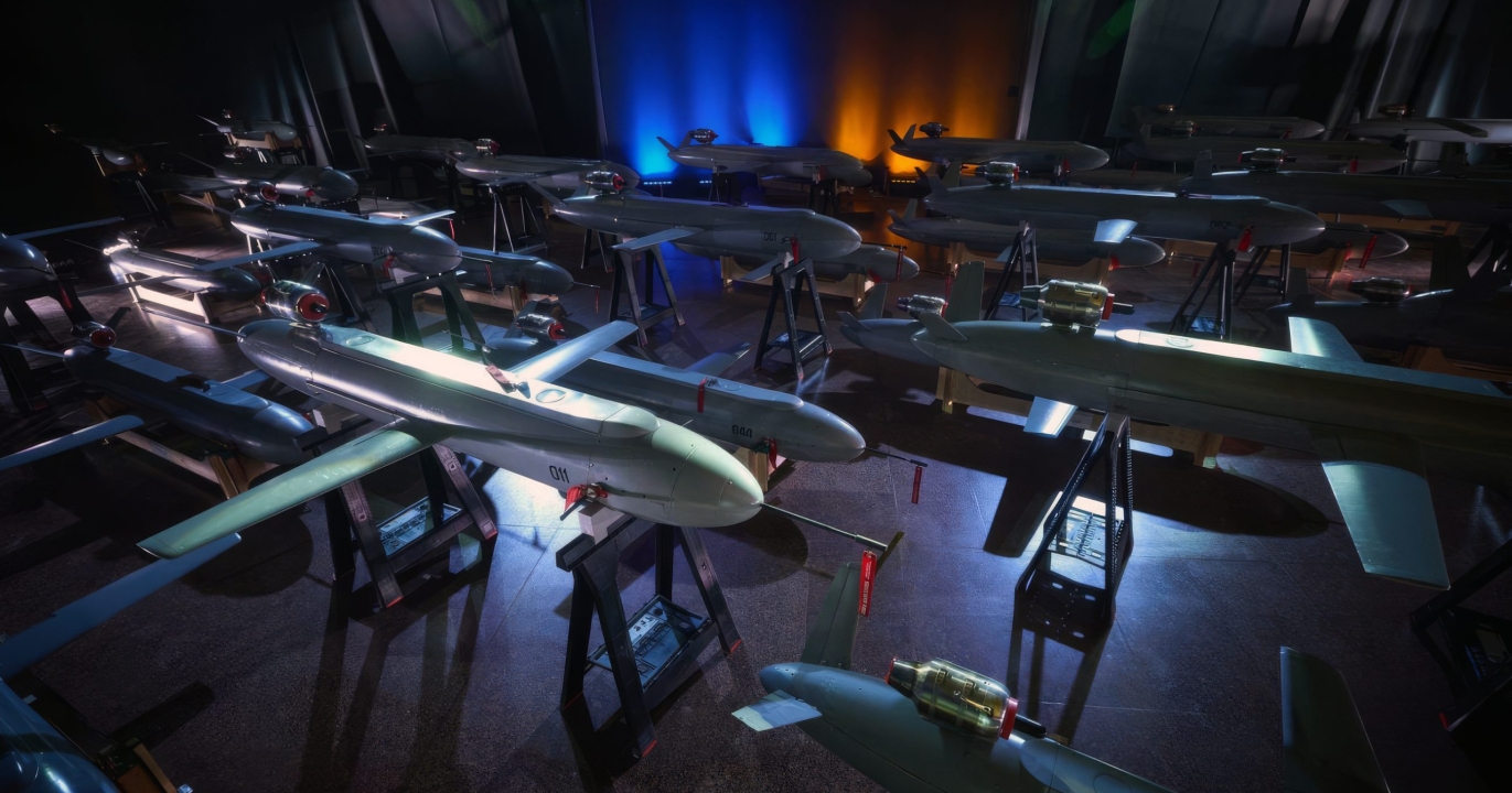 Chronique : De la survie à l&#039;exportation, l&#039;Ukraine vend ses drones pour financer la guerre