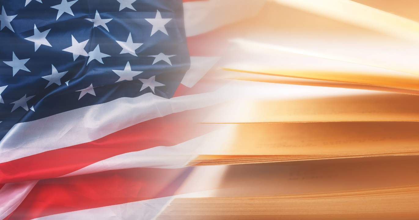 ANALYSE : La stratégie de la terre brûlée chez Clinton