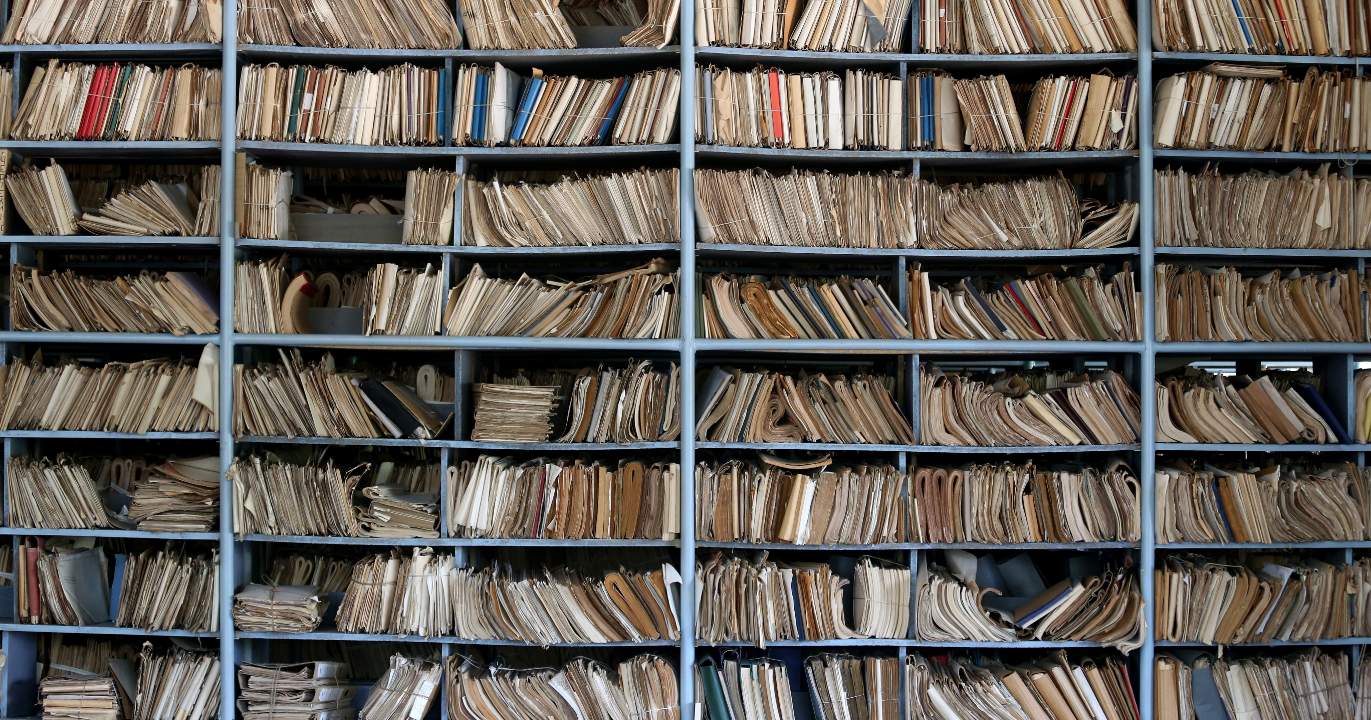 Section 6 : La réponse politique — Entre transparence et manipulation