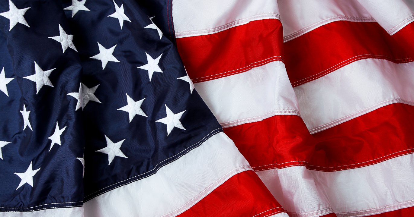 CHRONIQUE : L'Amérique et ses rois — 70 ans d'illusions au bout d'un canon