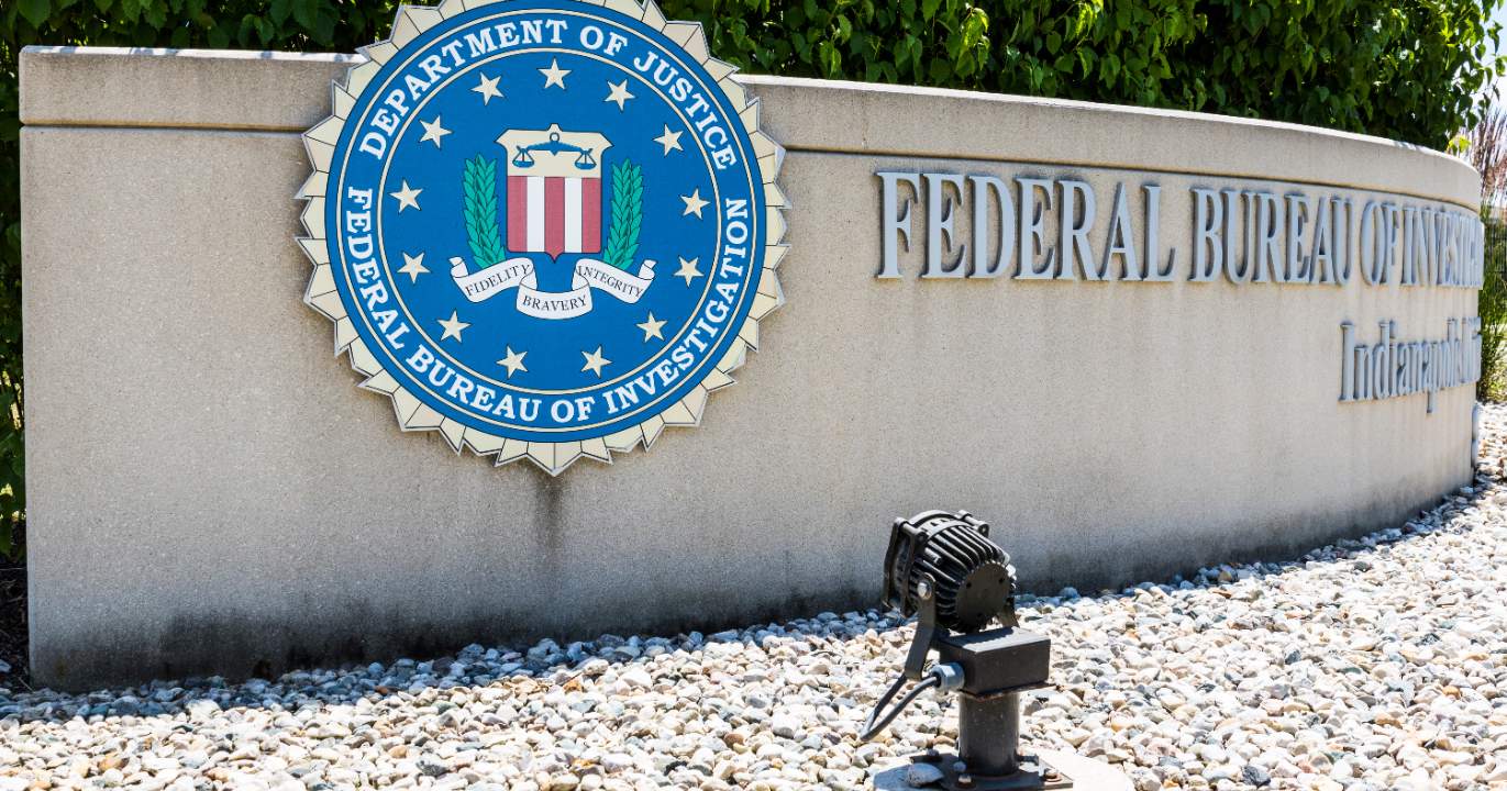 ANALYSE : Un sabre, huit messages et la mécanique de la menace en Amérique