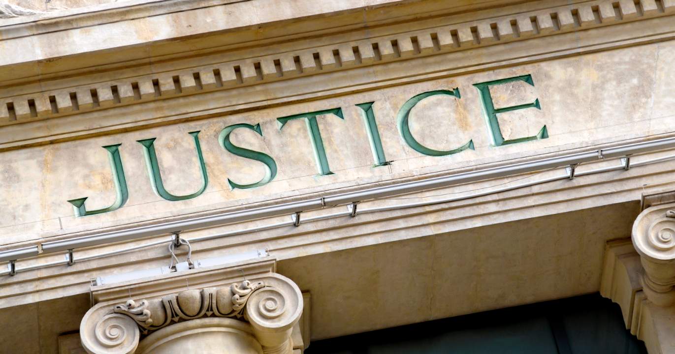 Les réactions — ou plutôt leur absence assourdissante