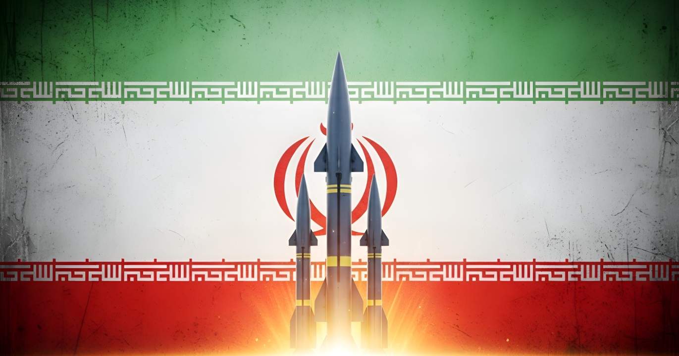 CHRONIQUE : Iran clame la victoire alors que Trump scelle la fin permanente de la guerre